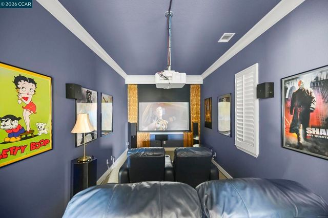 950 Maplegate Ct, Concord, CA 94521