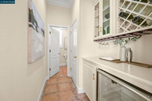 950 Maplegate Ct, Concord, CA 94521