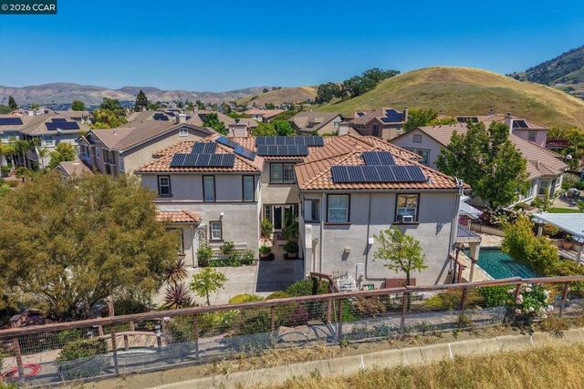 950 Maplegate Ct, Concord, CA 94521