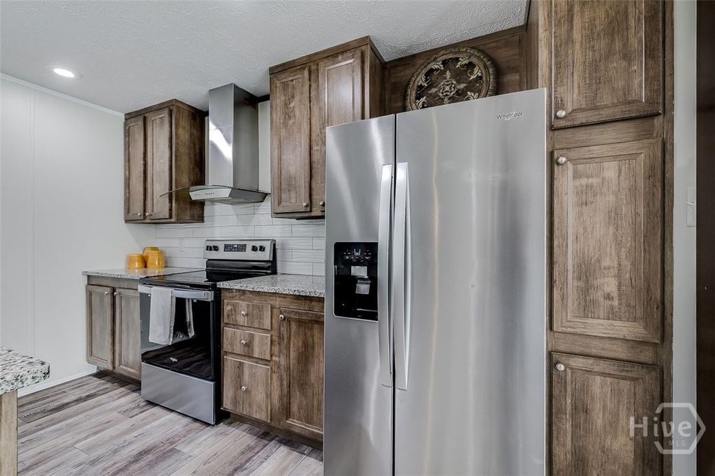 Image 13 of property listing at 400 Blandford Road, Rincon, GA 31326