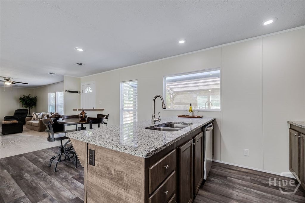 Image 14 of property listing at 400 Blandford Road, Rincon, GA 31326