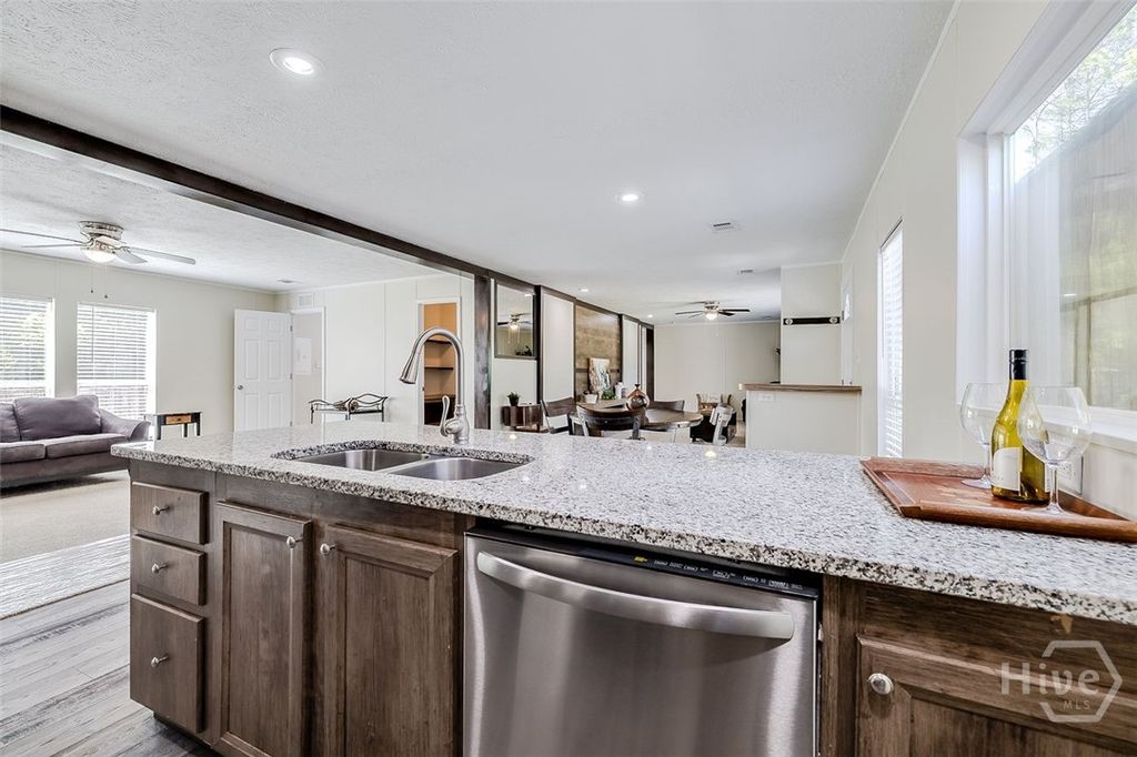 Image 16 of property listing at 400 Blandford Road, Rincon, GA 31326