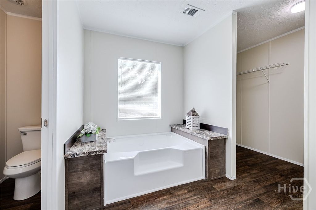 Image 28 of property listing at 400 Blandford Road, Rincon, GA 31326