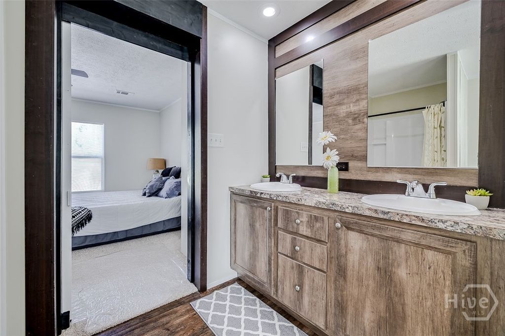 Image 29 of property listing at 400 Blandford Road, Rincon, GA 31326