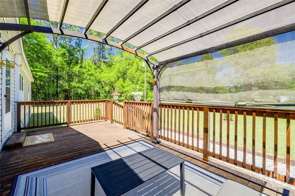 Image 6 of property listing at 400 Blandford Road, Rincon, GA 31326