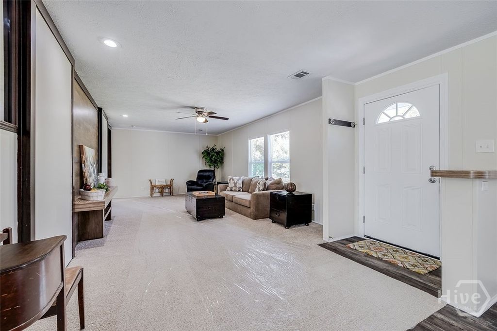 Image 7 of property listing at 400 Blandford Road, Rincon, GA 31326