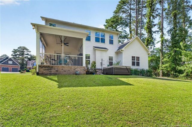 2421 Amigo Drive, Fayetteville, NC 28305