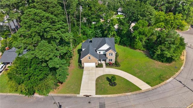 2421 Amigo Drive, Fayetteville, NC 28305