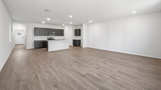 216 Redwood Drive, Princeton, TX 75407