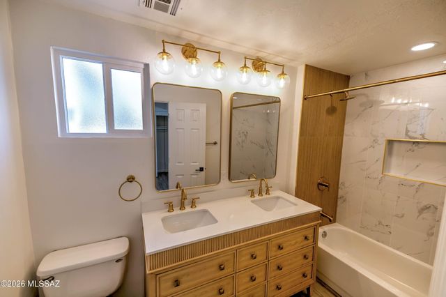1801 E Waverly Street, Tucson, AZ 85719
