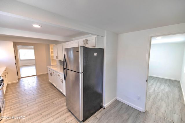 1801 E Waverly Street, Tucson, AZ 85719