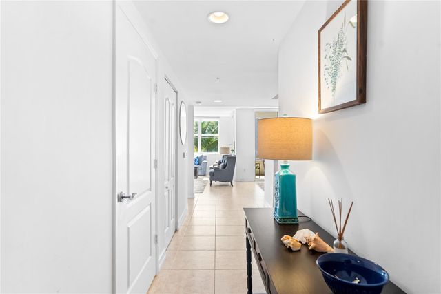 101 SE 20th Avenue 405, Deerfield Beach, FL 33441