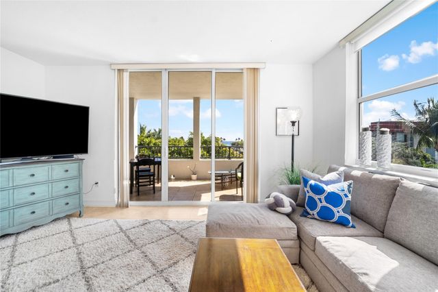 101 SE 20th Avenue 405, Deerfield Beach, FL 33441