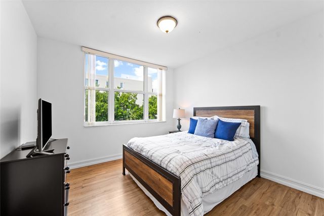 101 SE 20th Avenue 405, Deerfield Beach, FL 33441