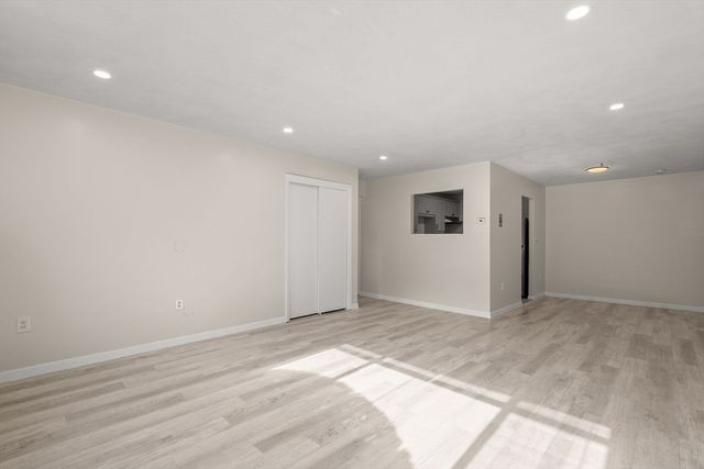 68 Summer Ave 1, Stoughton, MA 02072