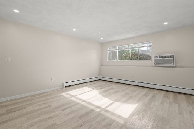 68 Summer Ave 1, Stoughton, MA 02072