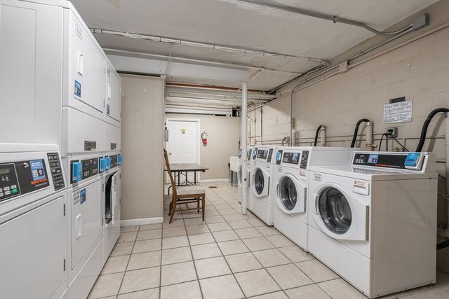 68 Summer Ave 1, Stoughton, MA 02072