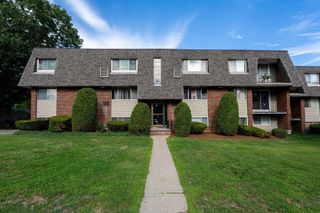 68 Summer Ave 1, Stoughton, MA 02072