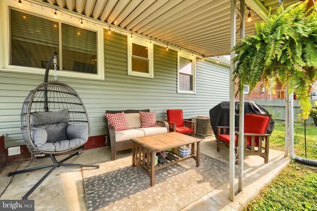 103 NURSERY LN, Lancaster, PA 17603