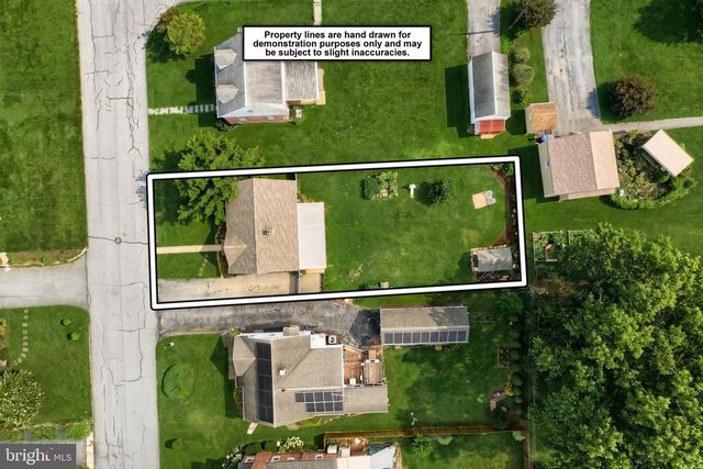 103 NURSERY LN, Lancaster, PA 17603