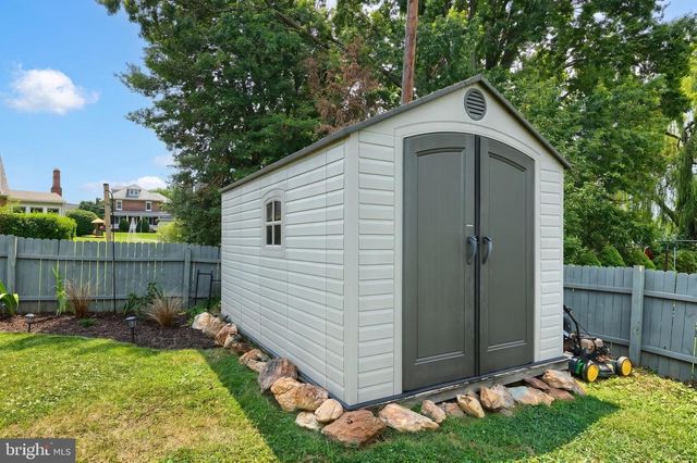 103 NURSERY LN, Lancaster, PA 17603