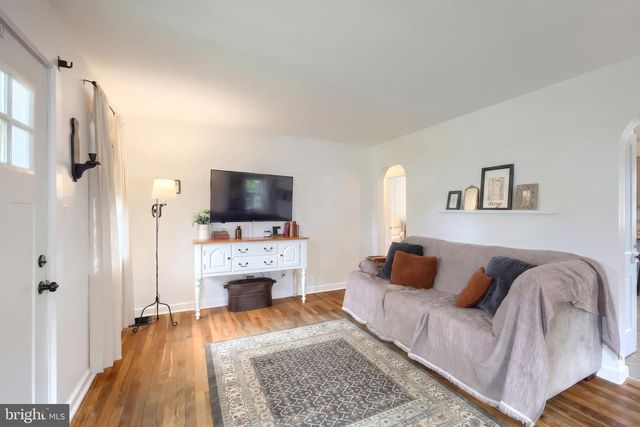 103 NURSERY LN, Lancaster, PA 17603