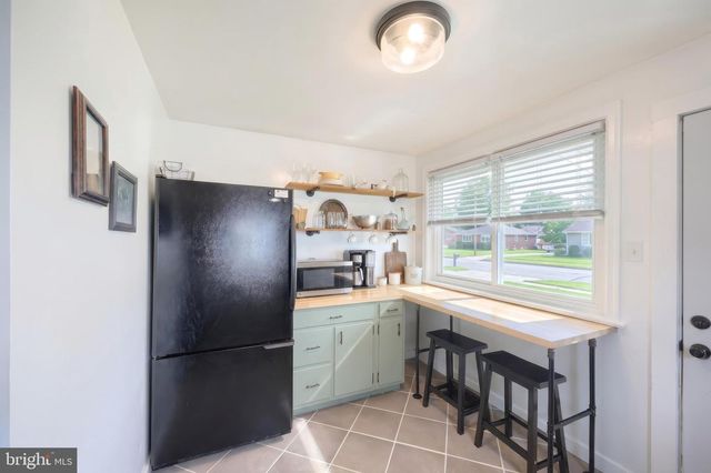 103 NURSERY LN, Lancaster, PA 17603