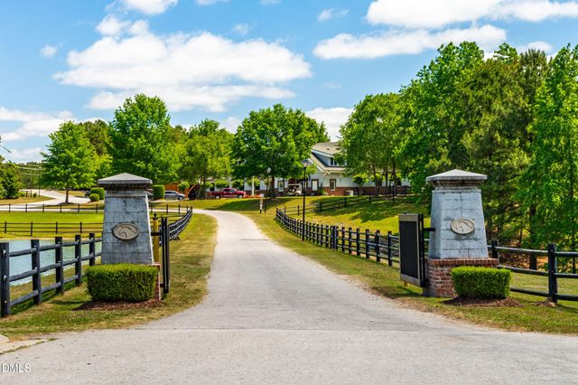 297 Bonaventure Drive, Clayton, NC 27527