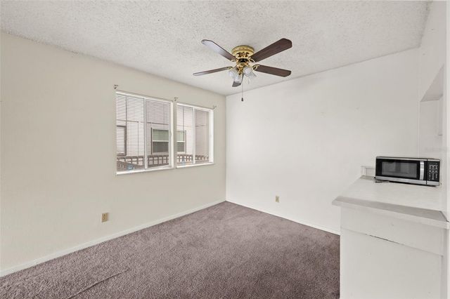 6519 W NEWBERRY ROAD 1111, Gainesville, FL 32605