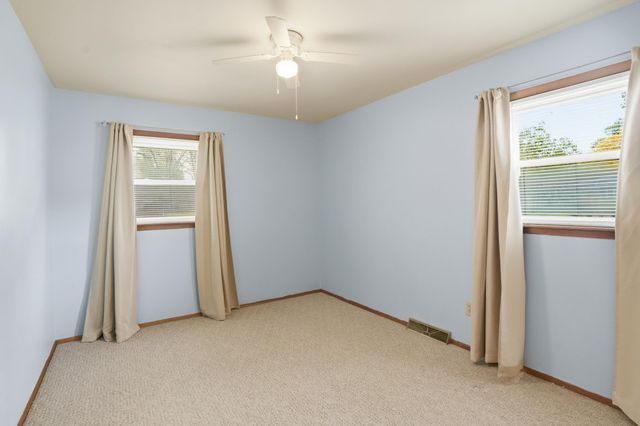 7605 W 86th Avenue, Crown Point, IN 46307