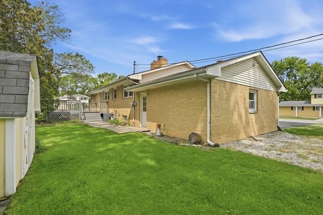 7605 W 86th Avenue, Crown Point, IN 46307