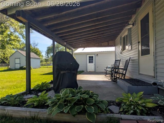 4456 E Coldwater Road, Flint, MI 48506