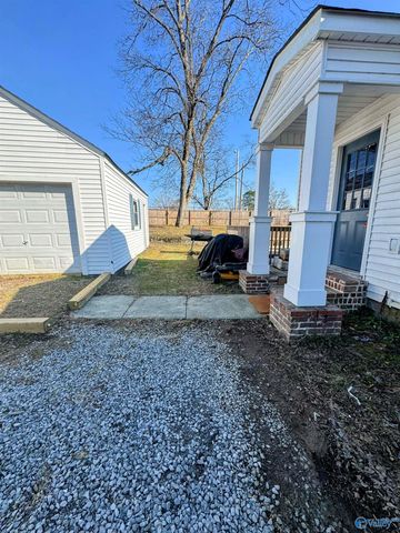 409 Jordan Lane, Scottsboro, AL 35768