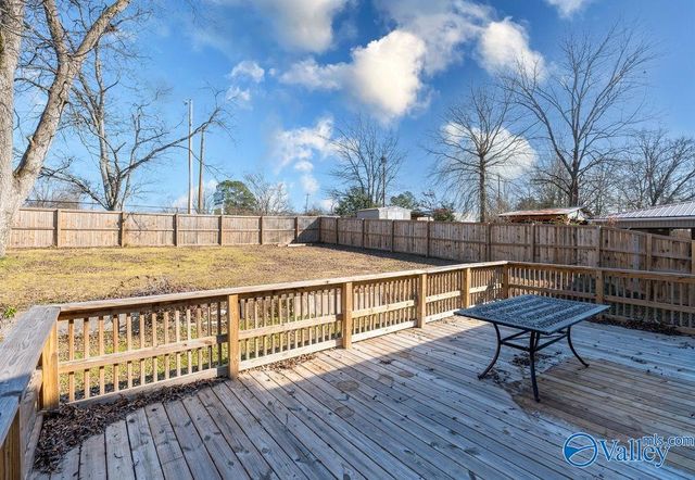 409 Jordan Lane, Scottsboro, AL 35768