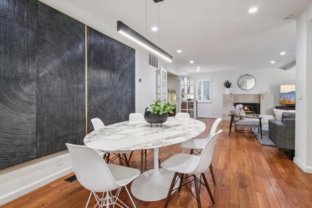 6875 The Turn, Oakland, CA 94611