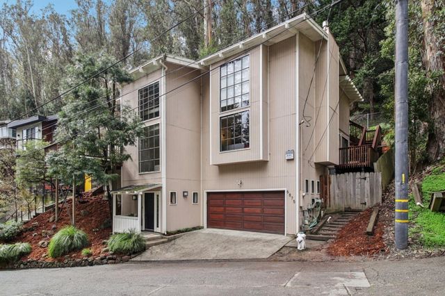 6875 The Turn, Oakland, CA 94611