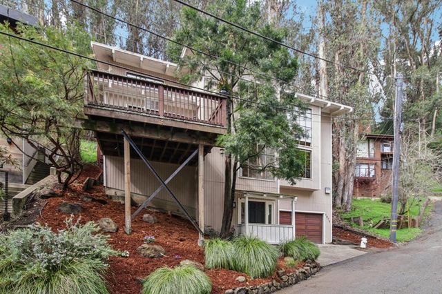 6875 The Turn, Oakland, CA 94611