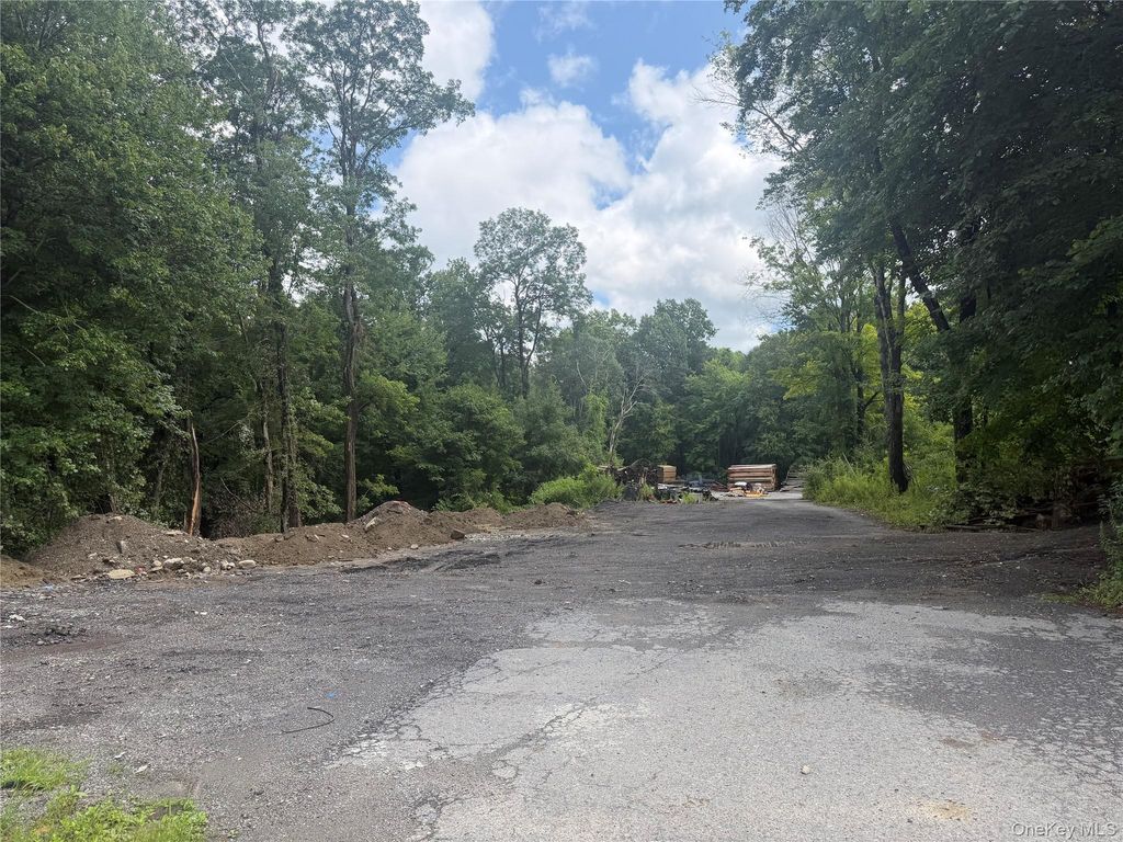 2022 Route 22 Back 1 CAR, Brewster, NY 10509 — photo 2