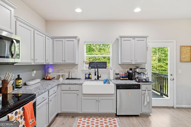 617 Huntington Lane, Cornelia, GA 30531