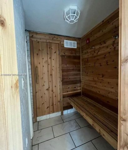 1425 Arthur St 115B, Hollywood, FL 33020