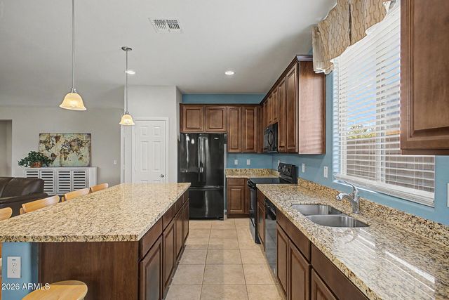 15871 W PORT ROYALE Lane, Surprise, AZ 85379