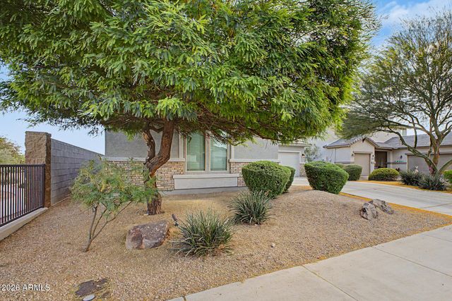 15871 W PORT ROYALE Lane, Surprise, AZ 85379