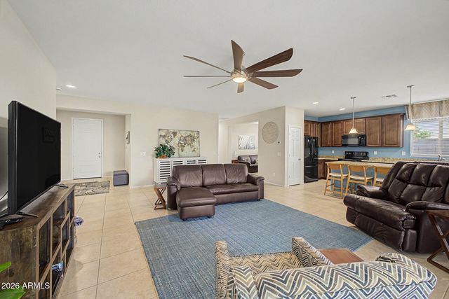 15871 W PORT ROYALE Lane, Surprise, AZ 85379