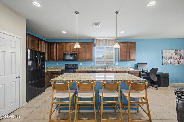 15871 W PORT ROYALE Lane, Surprise, AZ 85379