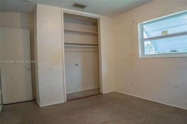 3230 SW 47th Ave, West Park, FL 33023