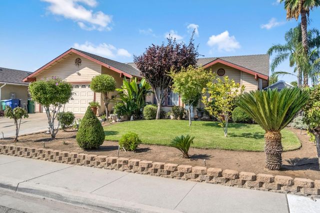 1123 Post Street, Sanger, CA 93657