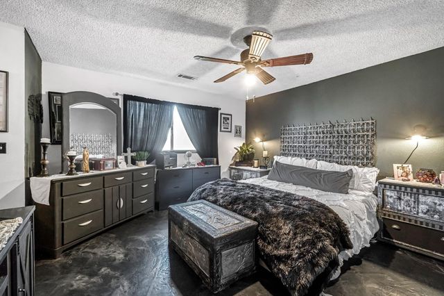 1123 Post Street, Sanger, CA 93657