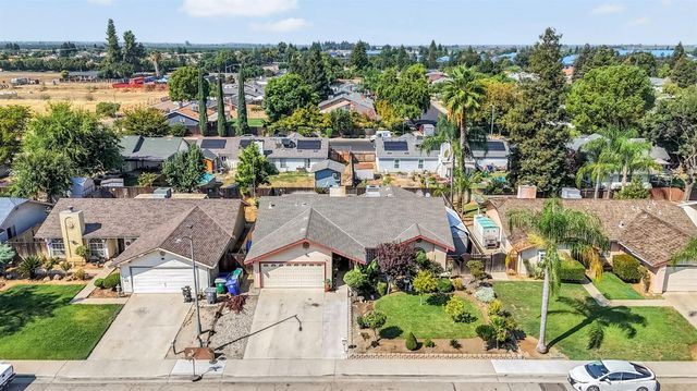 1123 Post Street, Sanger, CA 93657