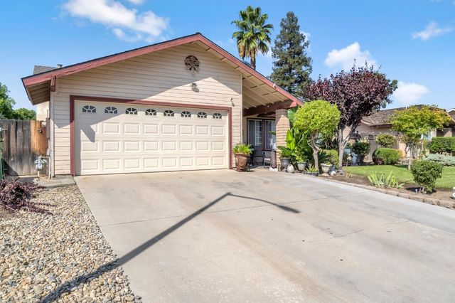 1123 Post Street, Sanger, CA 93657