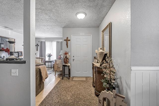 1123 Post Street, Sanger, CA 93657